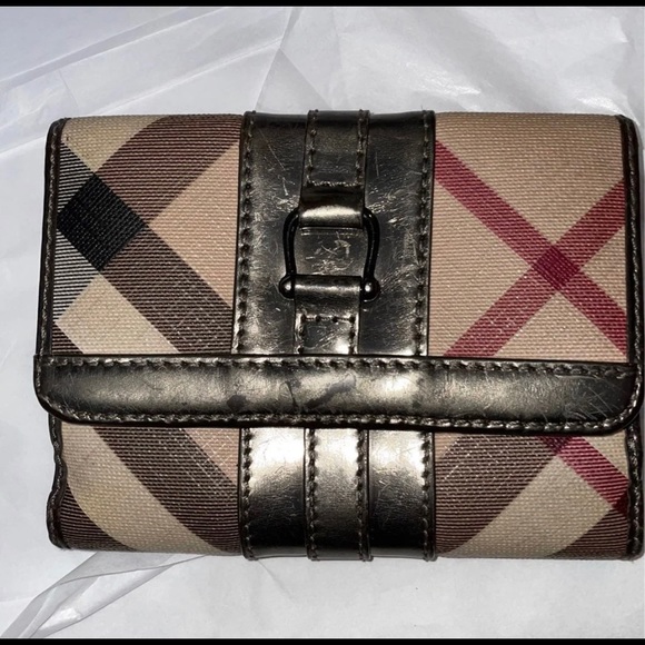 (SOLD) Burberry Nova Check wallet Metallic As-Is (Authenticated) - Picture 2 of 8